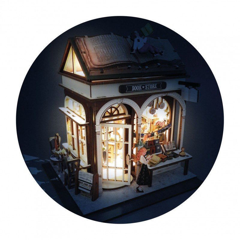 bookshop-diorama (4)